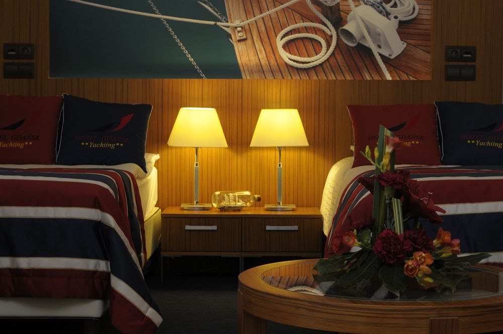 Hotel Gdansk Boutique Exterior photo A guest room on the Queen Mary